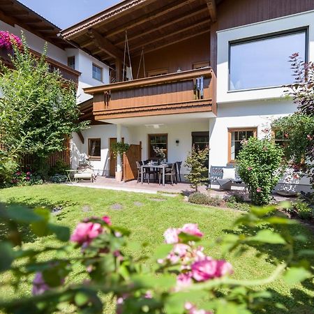 Apart M Aschau Im Zillertal Екстер'єр фото