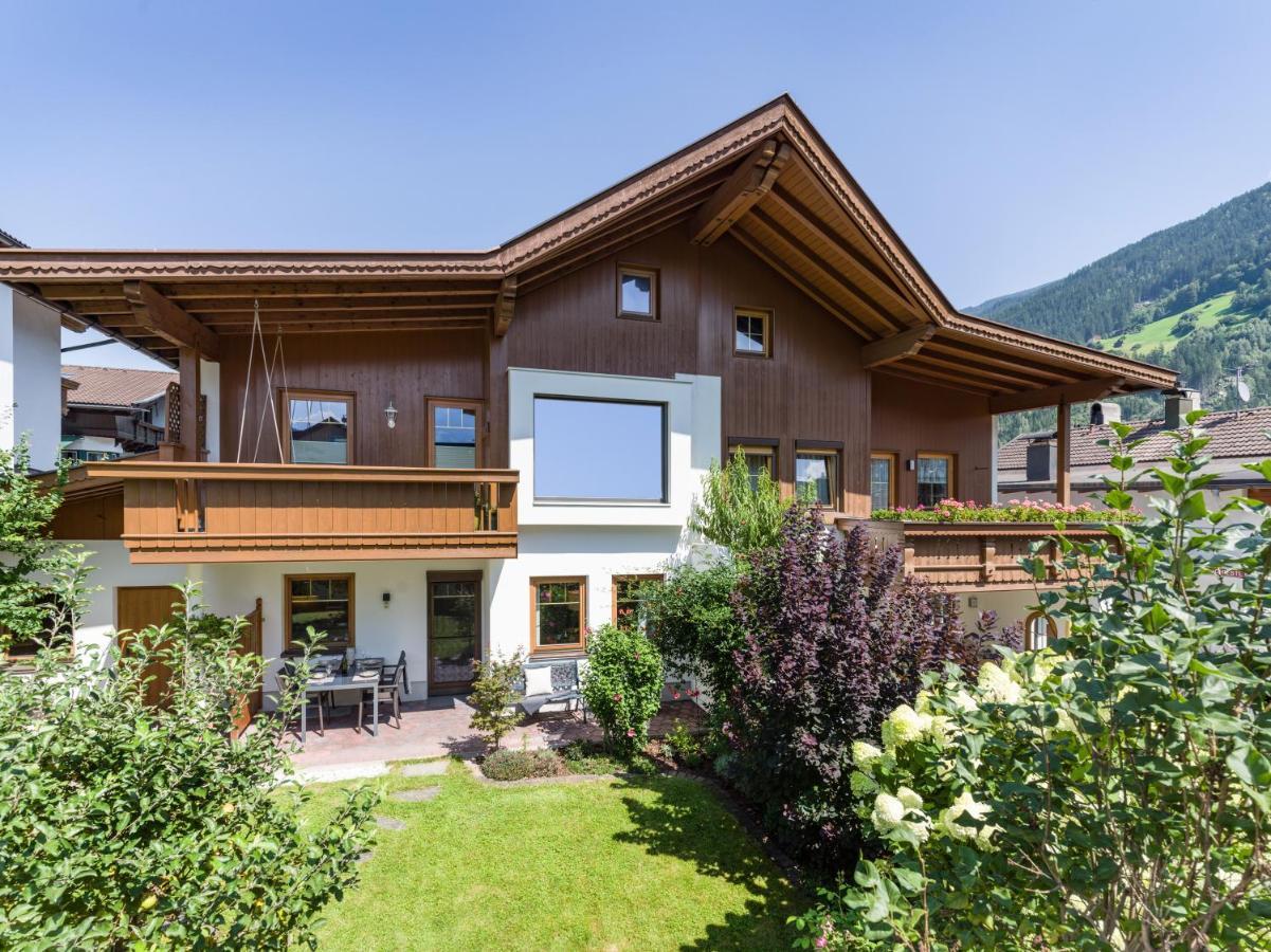 Apart M Aschau Im Zillertal Екстер'єр фото